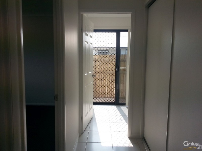 16 Greenbank Pocket, Idalia QLD 4811