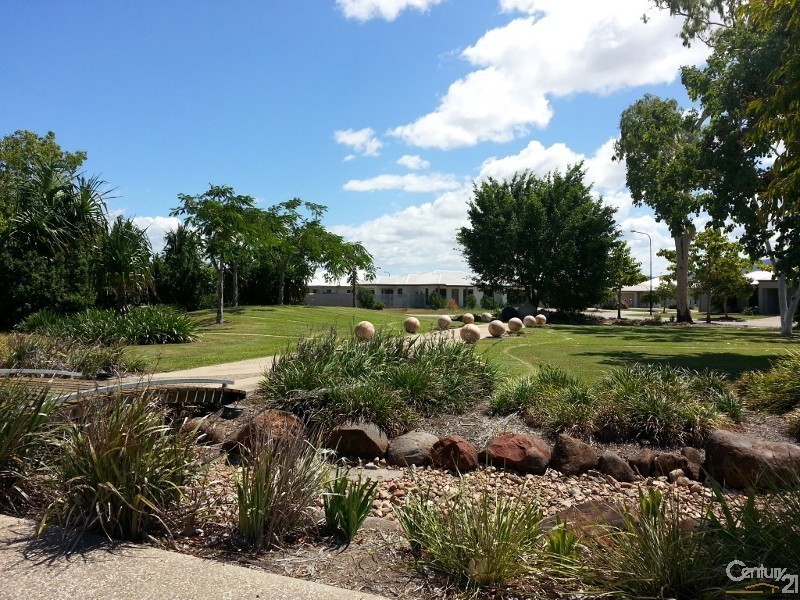 16 Sandon Place, Kelso QLD 4815