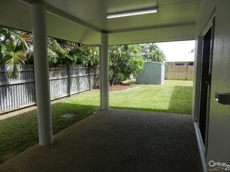 4 Laguna Avenue, Kirwan QLD 4817