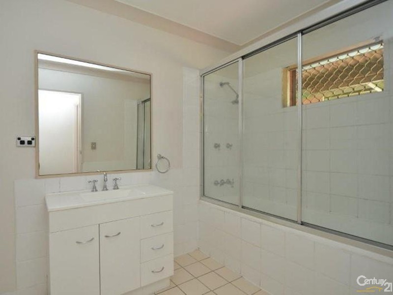 9 Flamingo Avenue, Condon QLD 4815