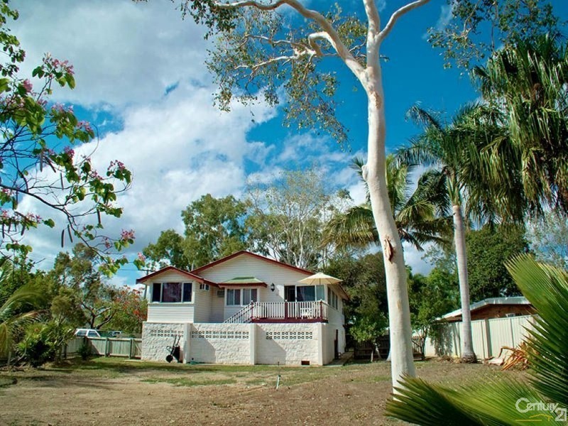 37  Renecol Avenue, Rasmussen QLD 4815