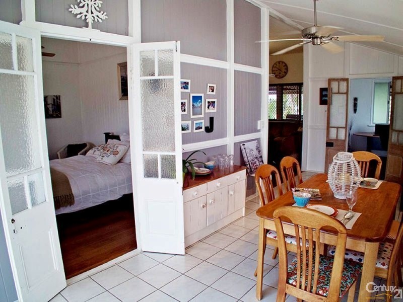 37  Renecol Avenue, Rasmussen QLD 4815