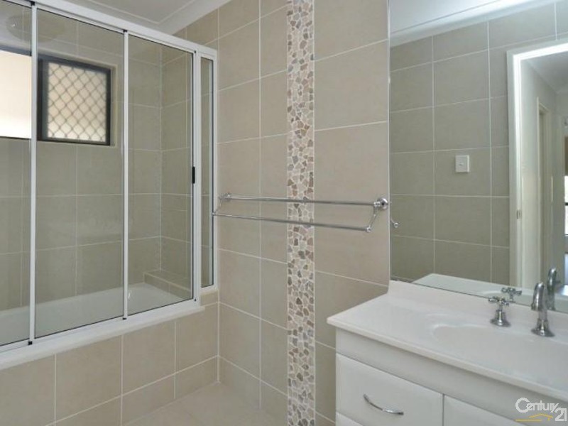 52A Philp Street, Hermit Park QLD 4812