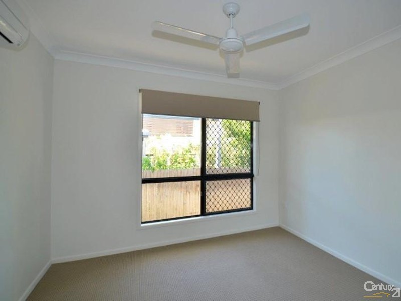 52A Philp Street, Hermit Park QLD 4812