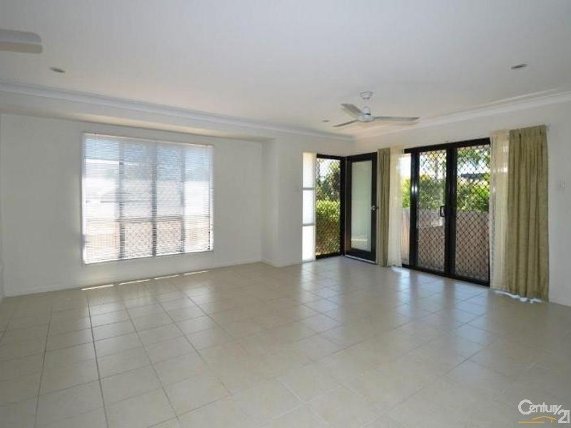 52A Philp Street, Hermit Park QLD 4812