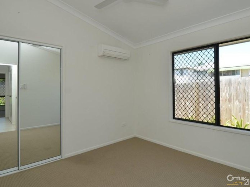 52A Philp Street, Hermit Park QLD 4812