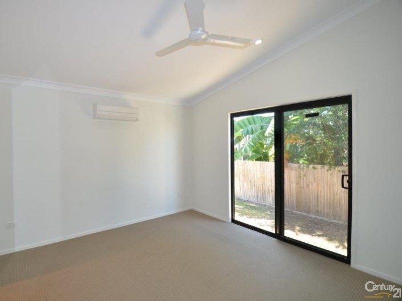 52A Philp Street, Hermit Park QLD 4812