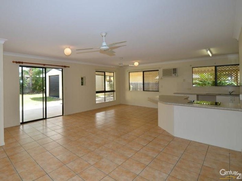 97 Greenwood Drive, Kirwan QLD 4817