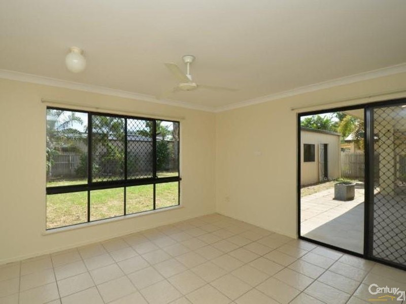 97 Greenwood Drive, Kirwan QLD 4817