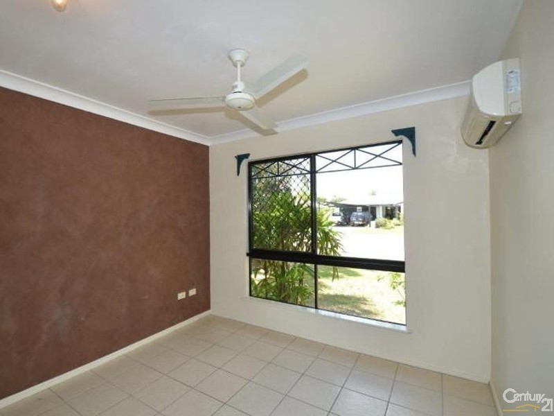 97 Greenwood Drive, Kirwan QLD 4817