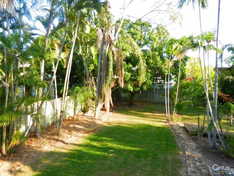 24  Brolga Crescent, Condon QLD 4815