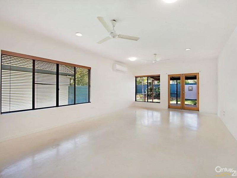 7 Regatta Crescent, Douglas QLD 4814