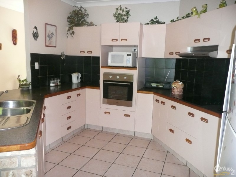 49 Althaus Parade, Yabulu QLD 4818