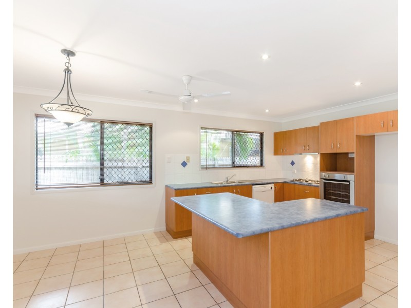 4 Althea Court, Kirwan QLD 4817
