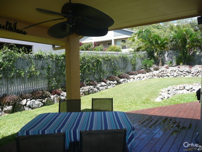 31 Timbury Way, Mount Louisa QLD 4814