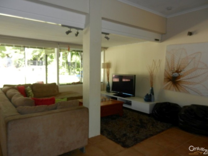 Belgian Gardens QLD 4810