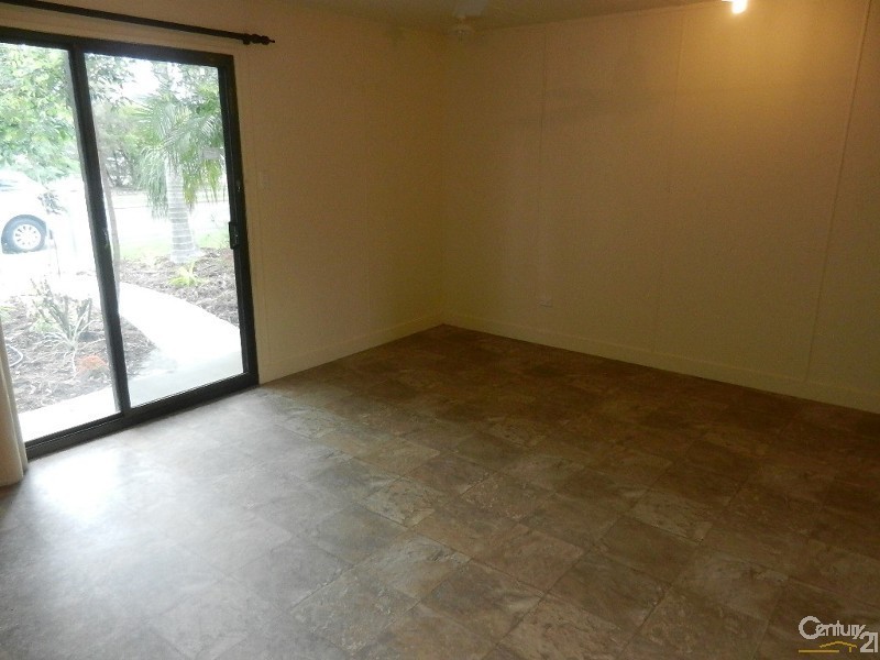 33 Palm Drive, Deeragun QLD 4818