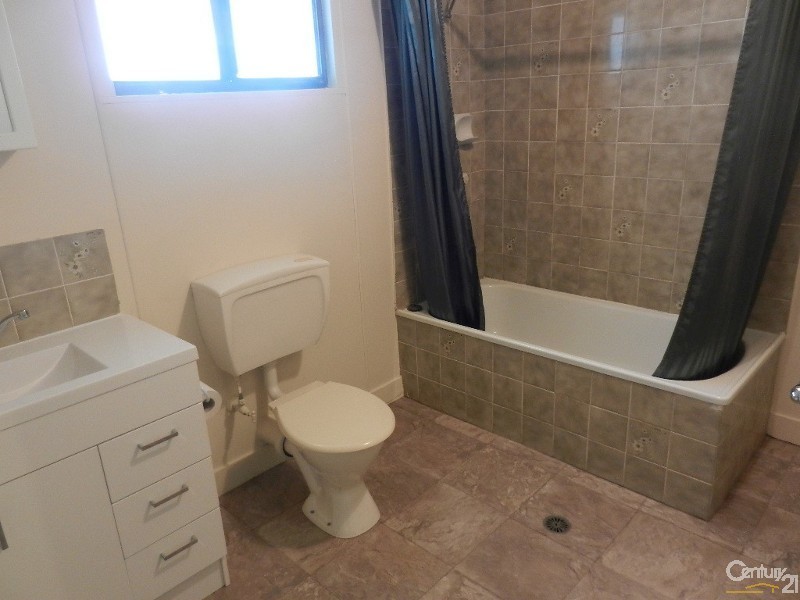 33 Palm Drive, Deeragun QLD 4818