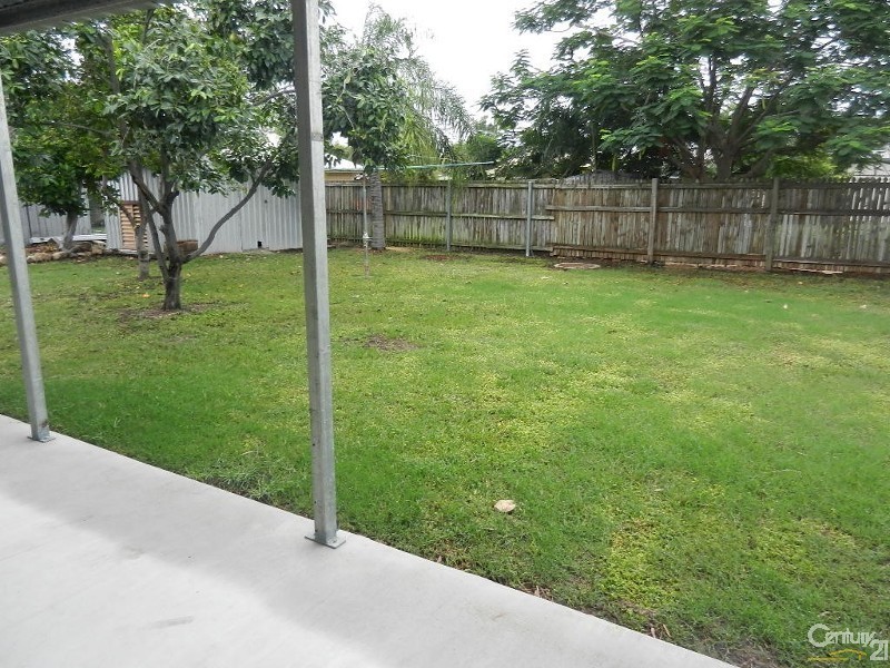 33 Palm Drive, Deeragun QLD 4818