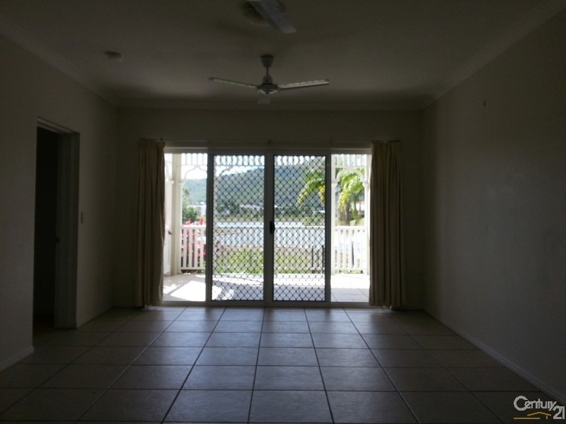 West End QLD 4810