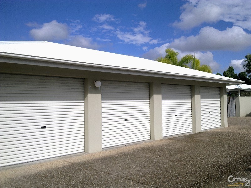 West End QLD 4810