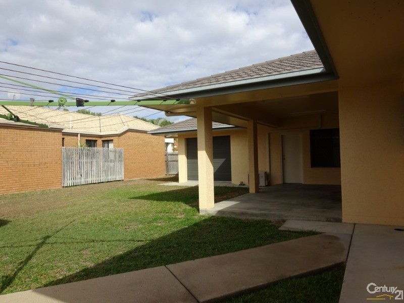 8 Bluelake Court, Kirwan QLD 4817