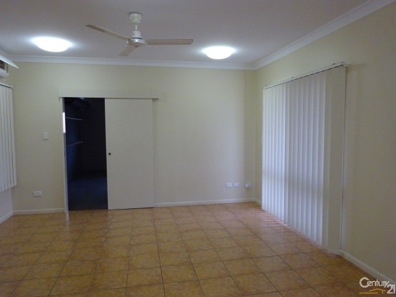 8 Bluelake Court, Kirwan QLD 4817