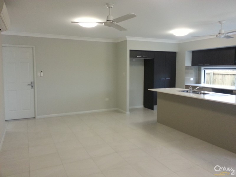 18 Greenbank Pocket, Idalia QLD 4811