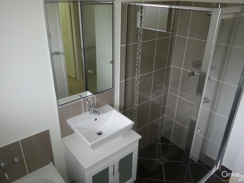 122 Daintree Drive, Bushland Beach QLD 4818