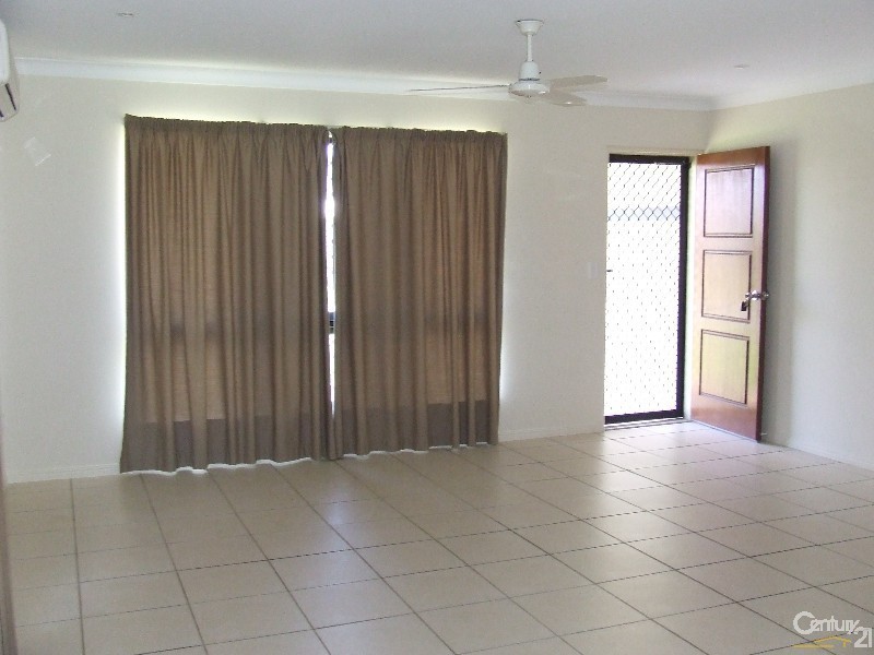 9 Malabar Street, Condon QLD 4815