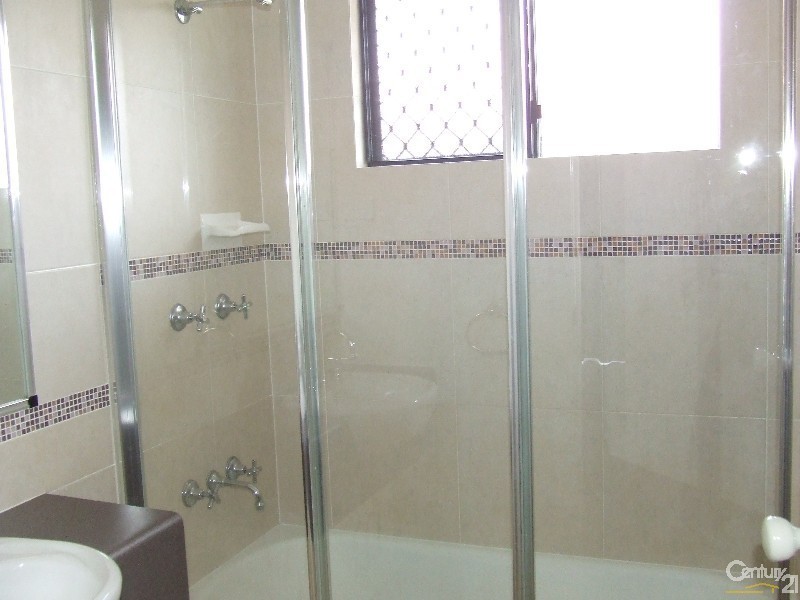 9 Malabar Street, Condon QLD 4815