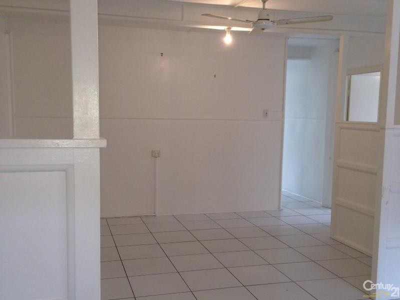 2/130 Francis Street, West End QLD 4810