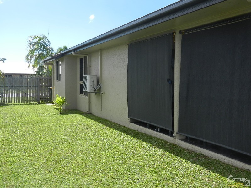 12 Chichester Ave, Kirwan QLD 4817