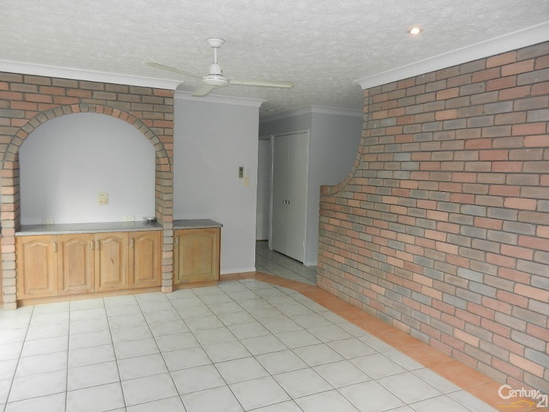 4 Ivy Court, Rasmussen QLD 4815