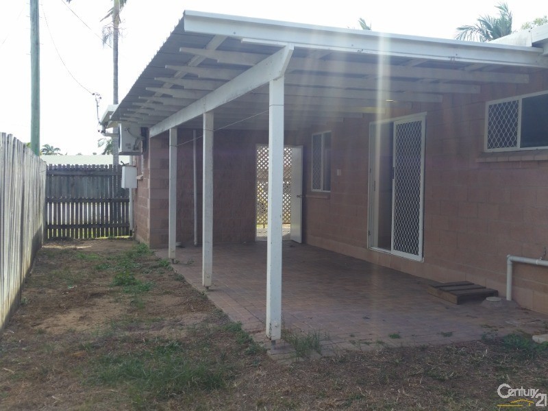 4 Ivy Court, Rasmussen QLD 4815