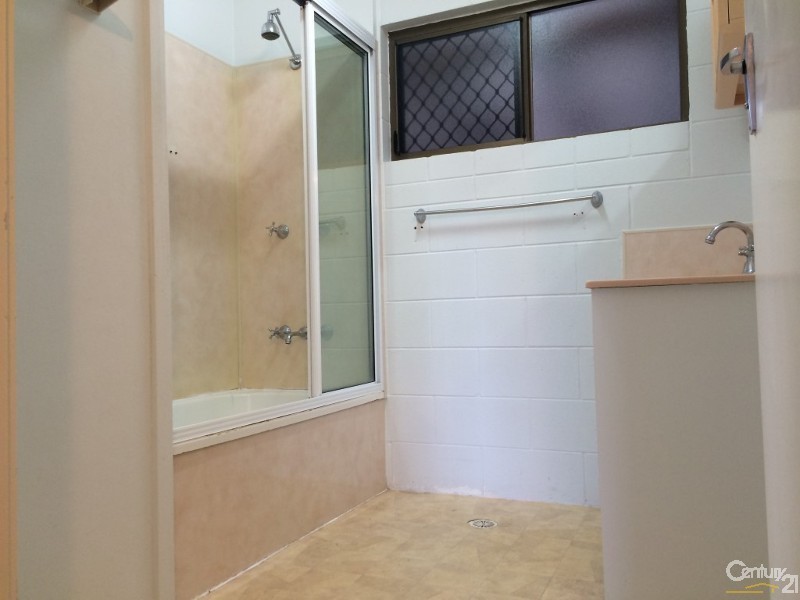 Kelso QLD 4815