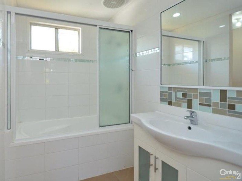 7 Salina Drive, Kelso QLD 4815