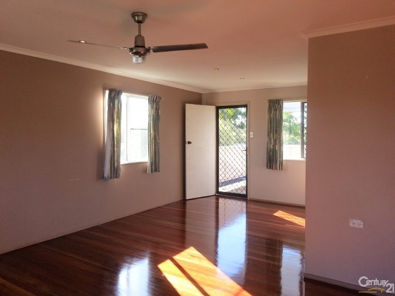 18 Peacock Crescent, Condon QLD 4815