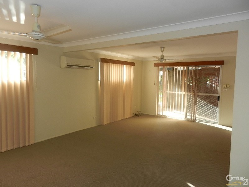 16 Ventura Court, Kirwan QLD 4817