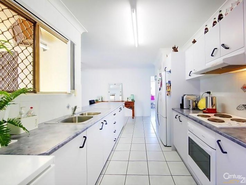 26 Seldon Place, Kirwan QLD 4817