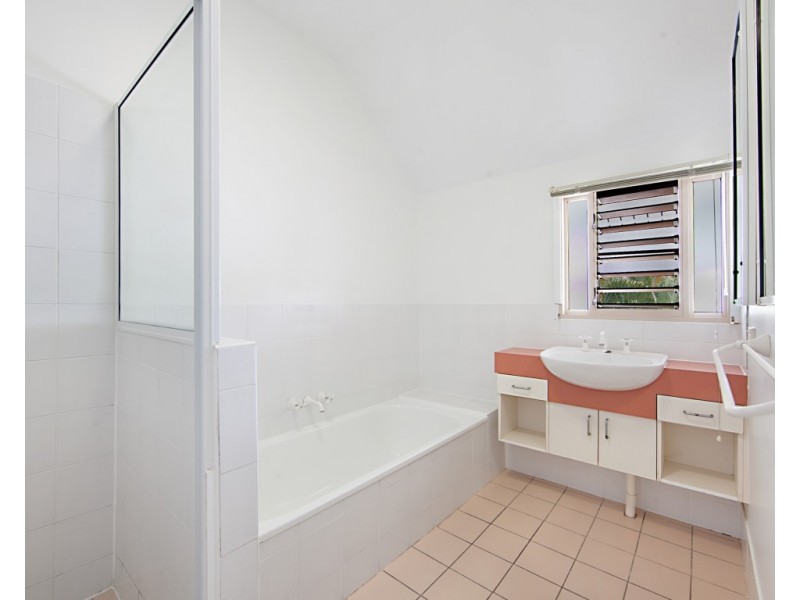 17 Glebe Place, Kirwan QLD 4817