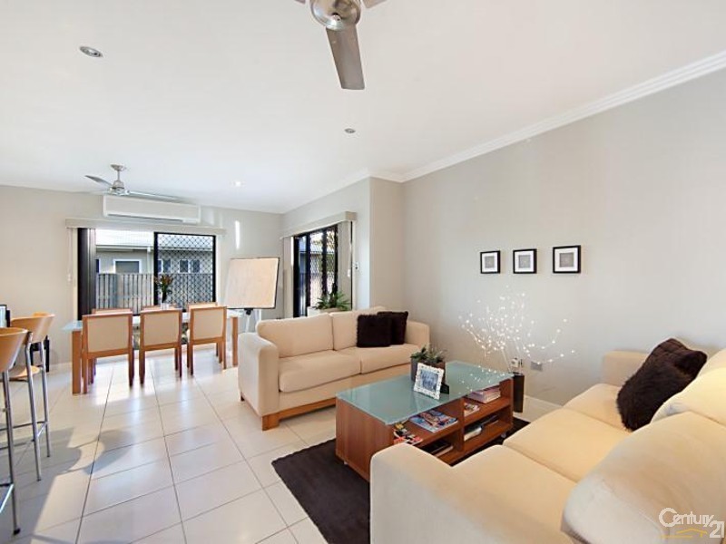 19 Eshelby Street, Bushland Beach QLD 4818
