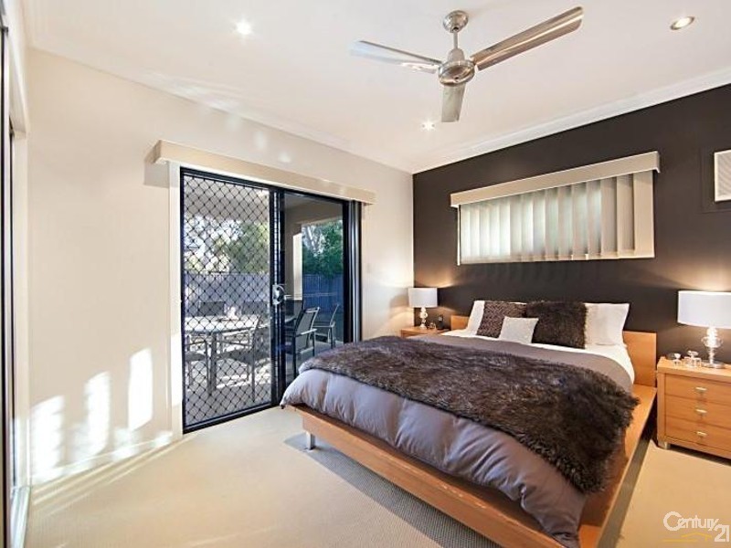 19 Eshelby Street, Bushland Beach QLD 4818