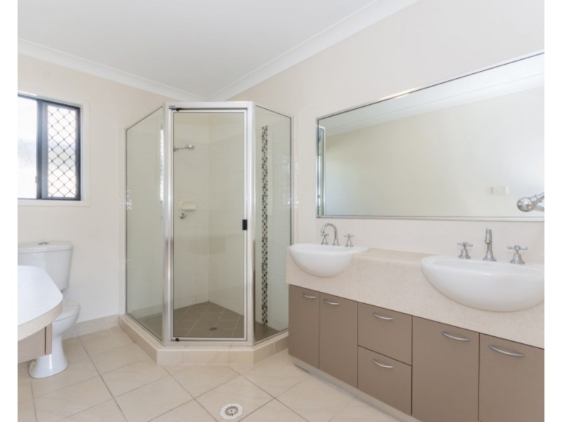 58 Elphinstone Drive, Kirwan QLD 4817