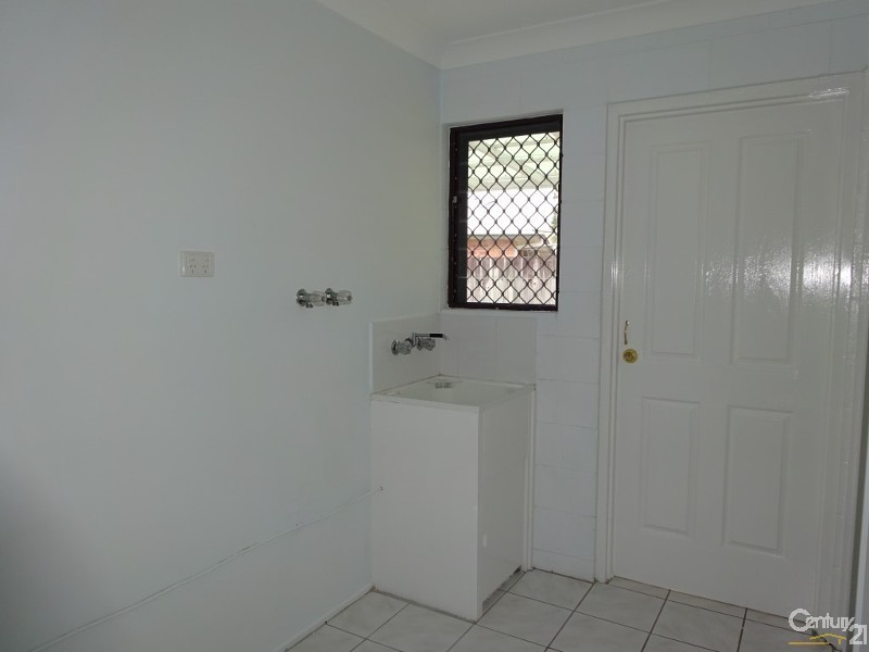 4 Thorburn Court, Kelso QLD 4815