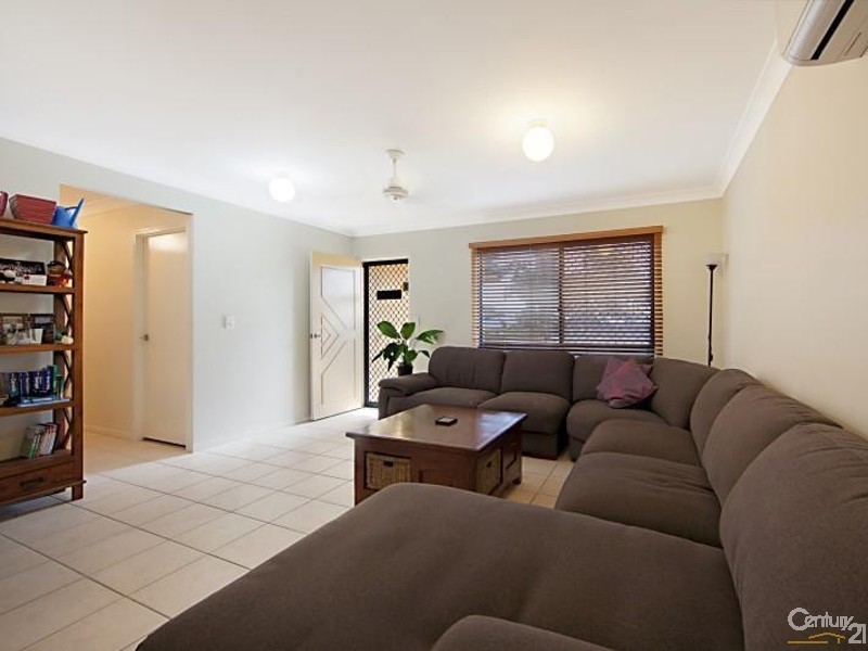 31 Timbury Way, Mount Louisa QLD 4814