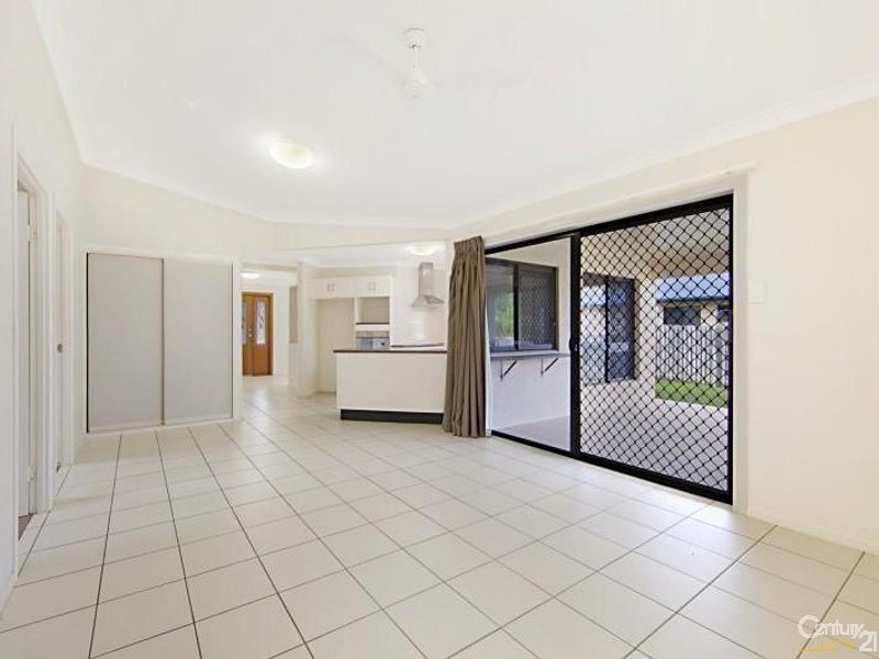 17 Minstrel Court, Bushland Beach QLD 4818
