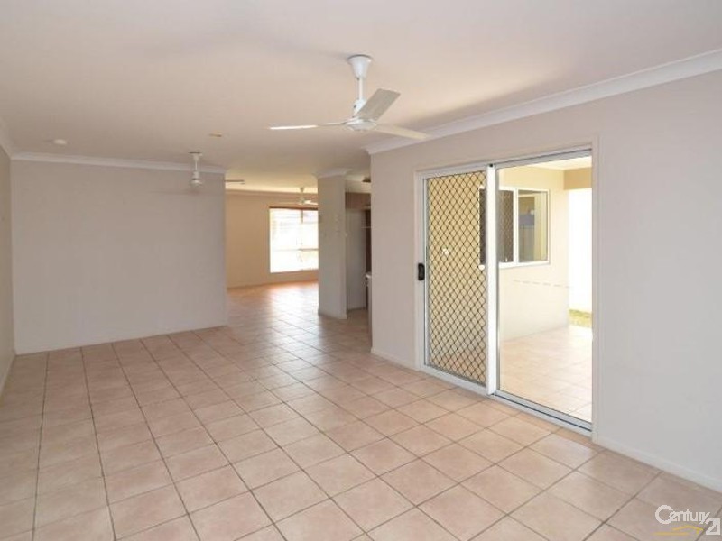 7 Biddulp Court, Kirwan QLD 4817