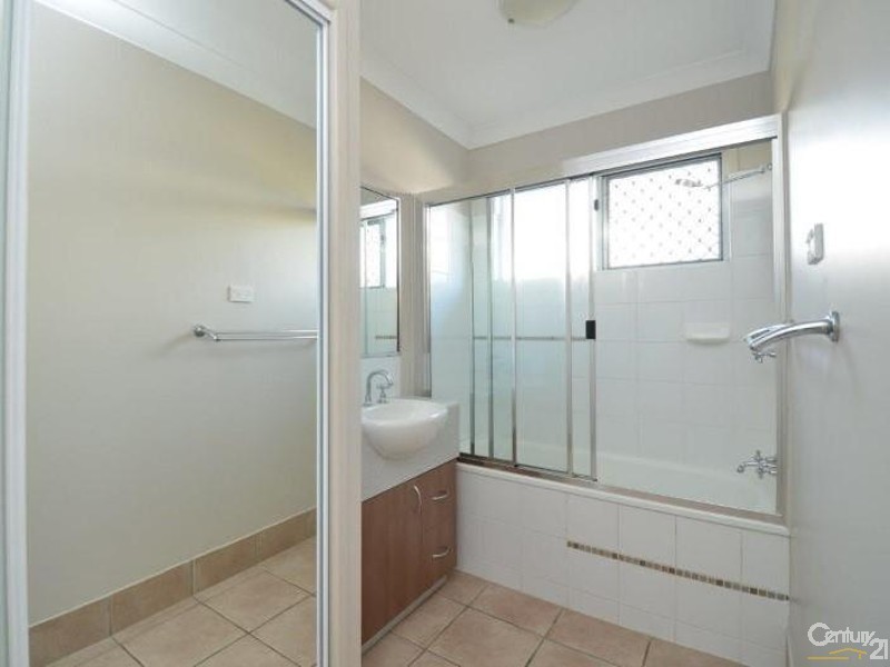 7 Biddulp Court, Kirwan QLD 4817