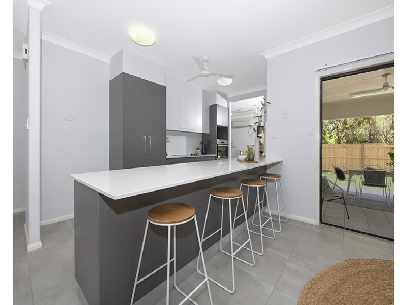 2 Springbrook Parade, Idalia QLD 4811